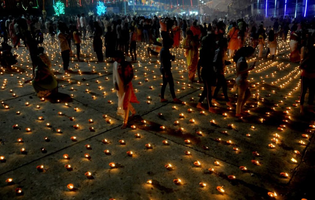 Dev Dipawali in Kolkata Ganga