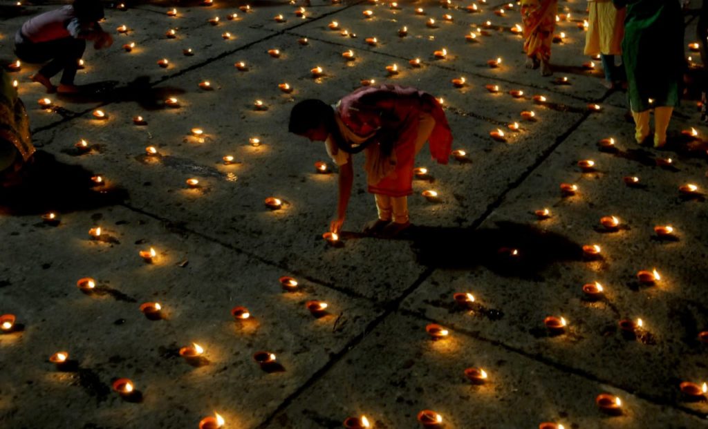 Dev Dipawali in Kolkata Ganga