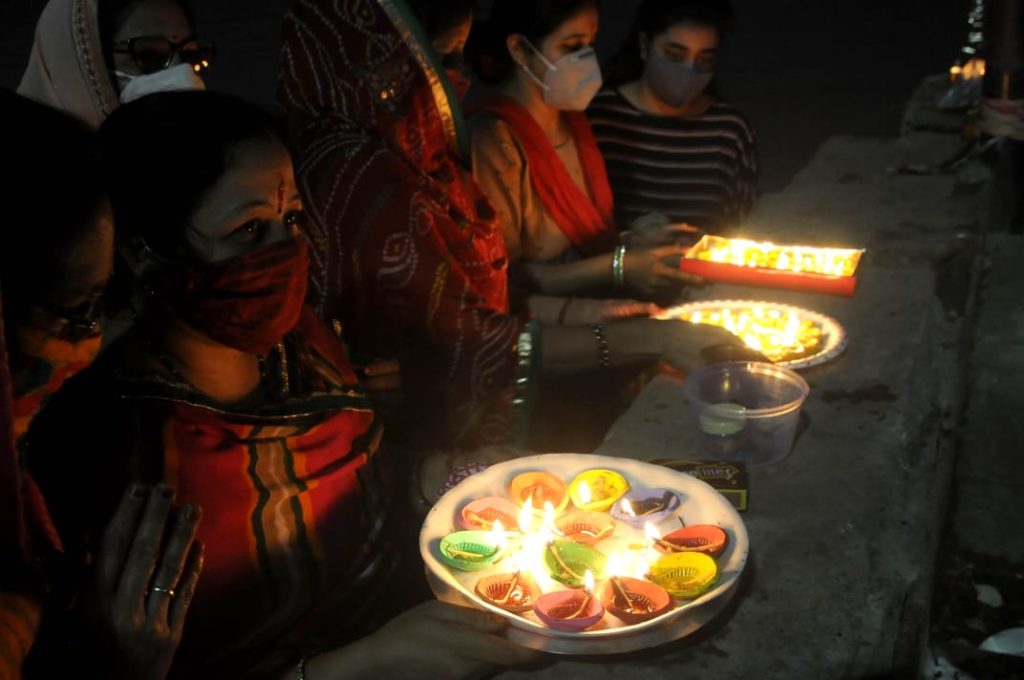 Dev Dipawali in Kolkata Ganga