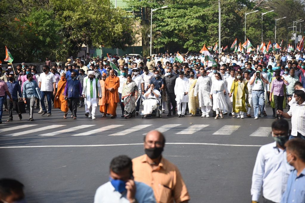 The two generals clashed over the campaign across the state