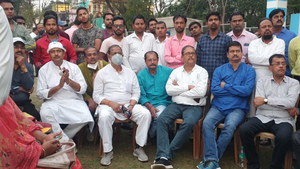 There is no left, the audience is grassroots, anti-Modi farmers' meeting in Asansol