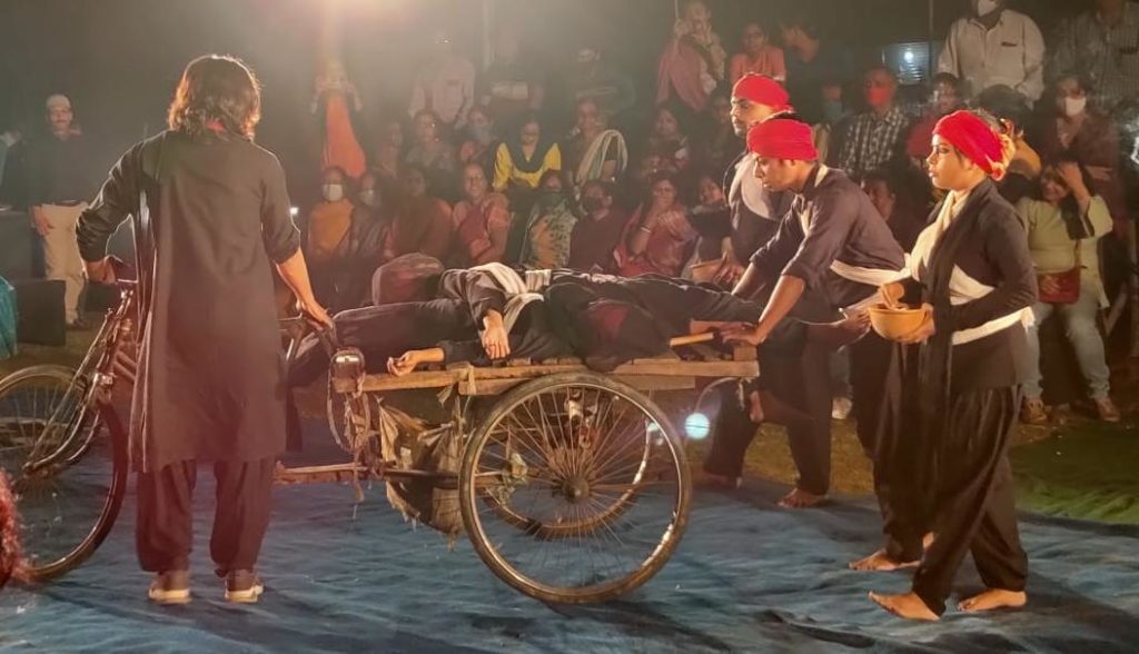 Asansol dives into the drama by removing Corona